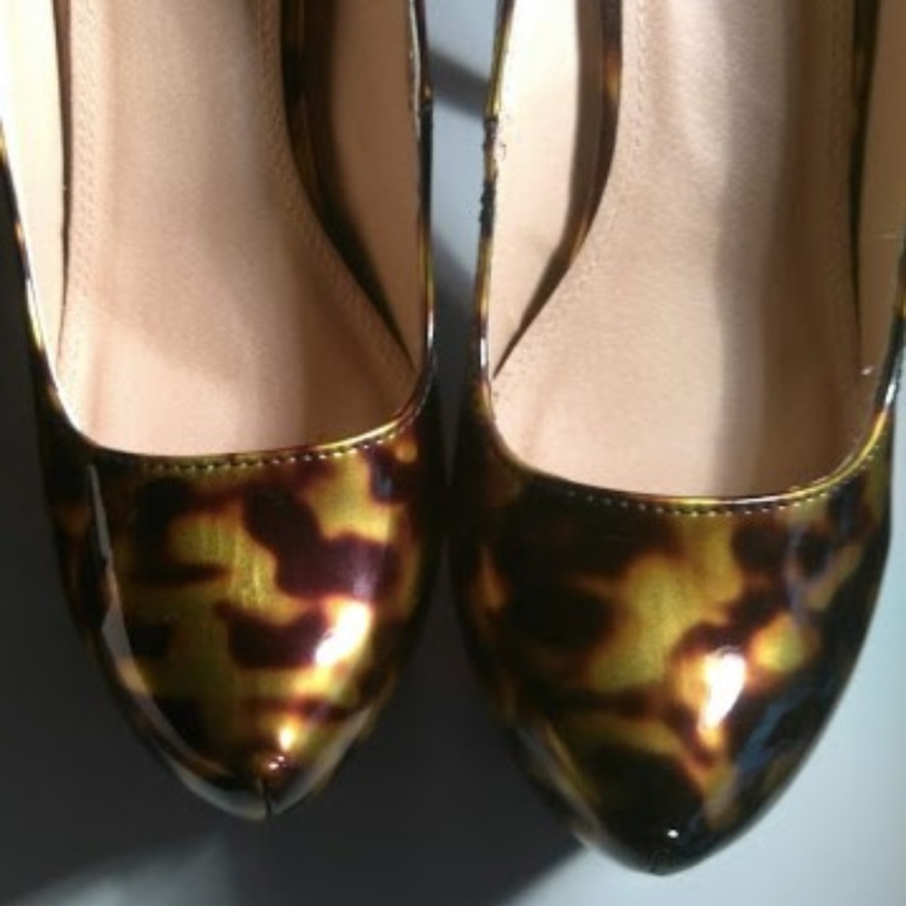 Ayesha Shoe Dazzle On Poshmark